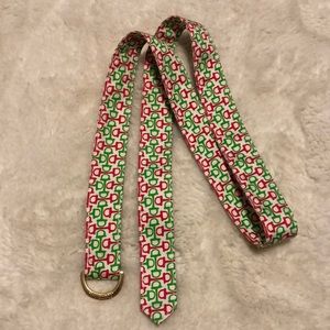 Vineyard vines belt